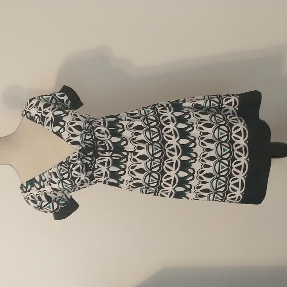 INC International Concepts Black and White Dress Size S